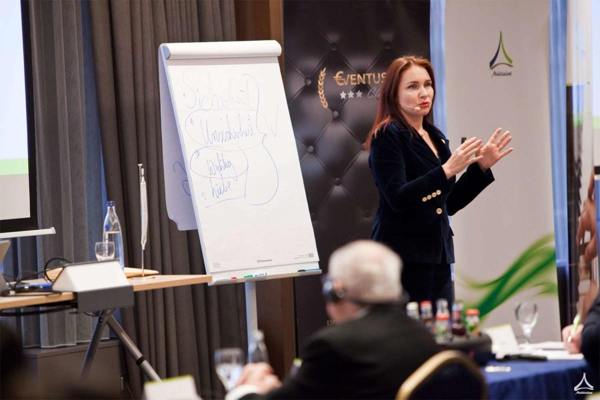 Нелли Пешко, специалист в области финансов и инвестиций. 4