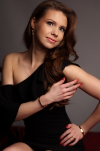 Oksanu Undrule, ģenerāldirektore un galvenā grāmatvede. 16 Oksanu Undrule, ģenerāldirektore un galvenā grāmatvede. 16